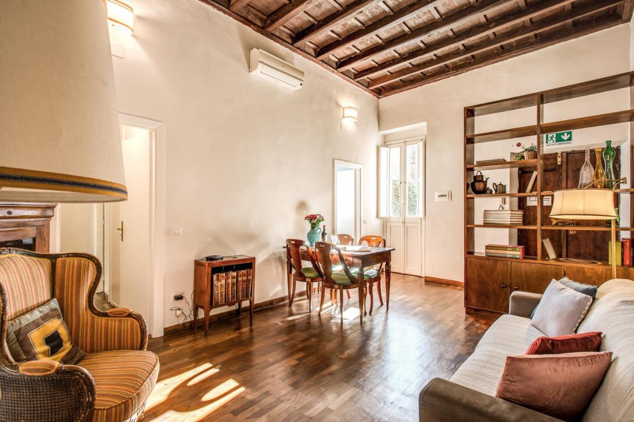 Borgo Pio Passetto Papale Apartment Rome Bagian luar foto