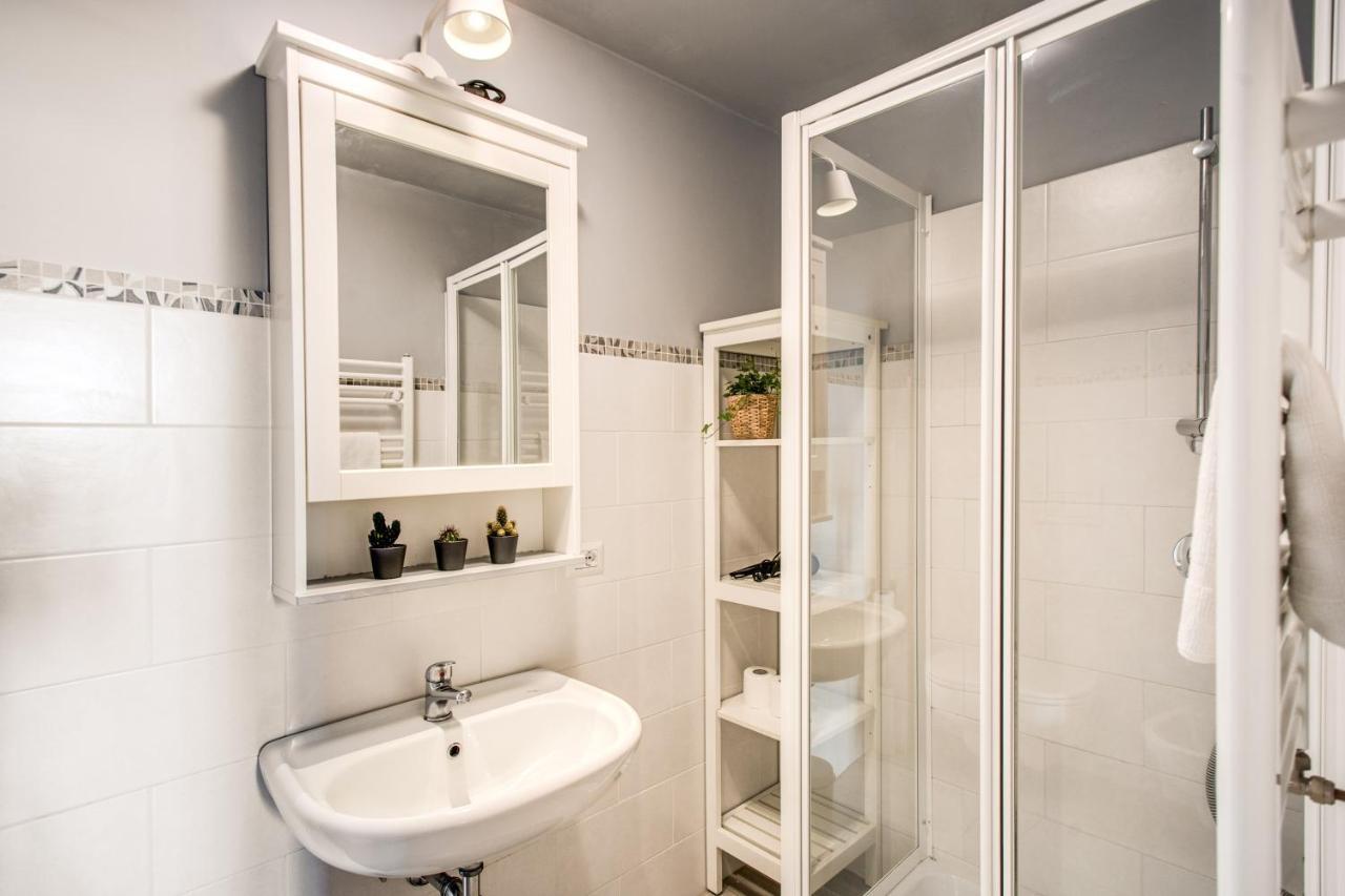 Borgo Pio Passetto Papale Apartment Rome Bagian luar foto